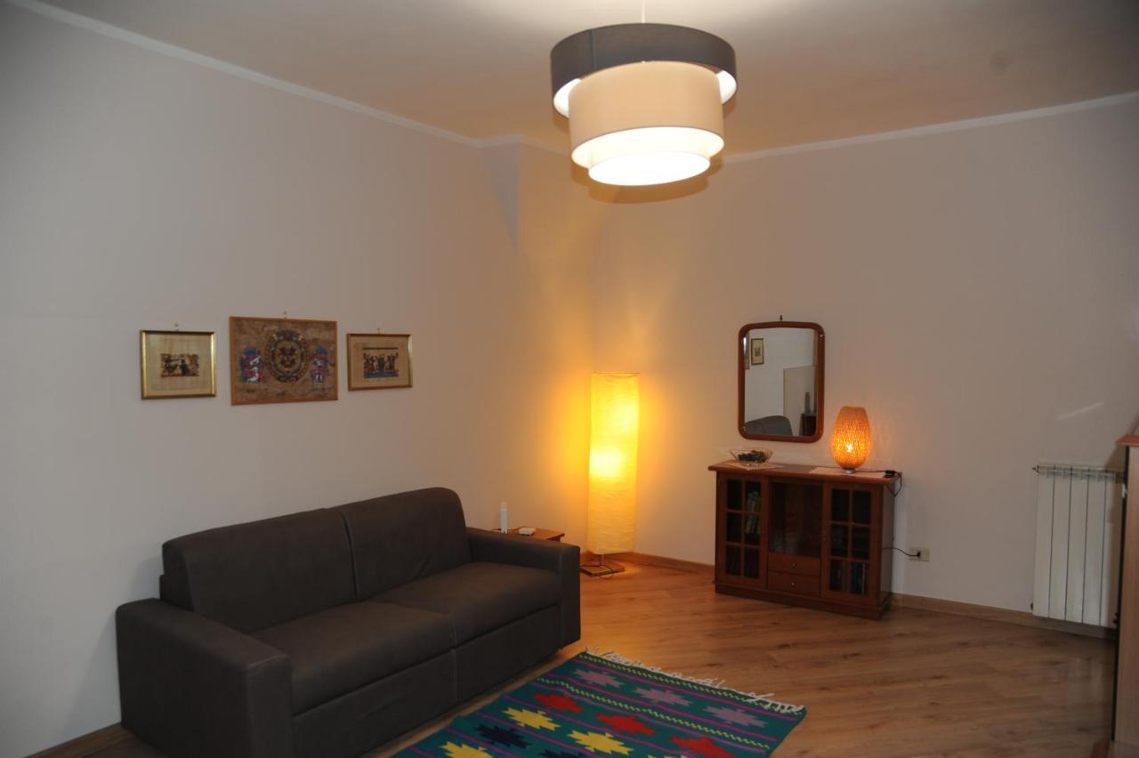 Casa Vacanze Il Nespolo Catania Exterior photo